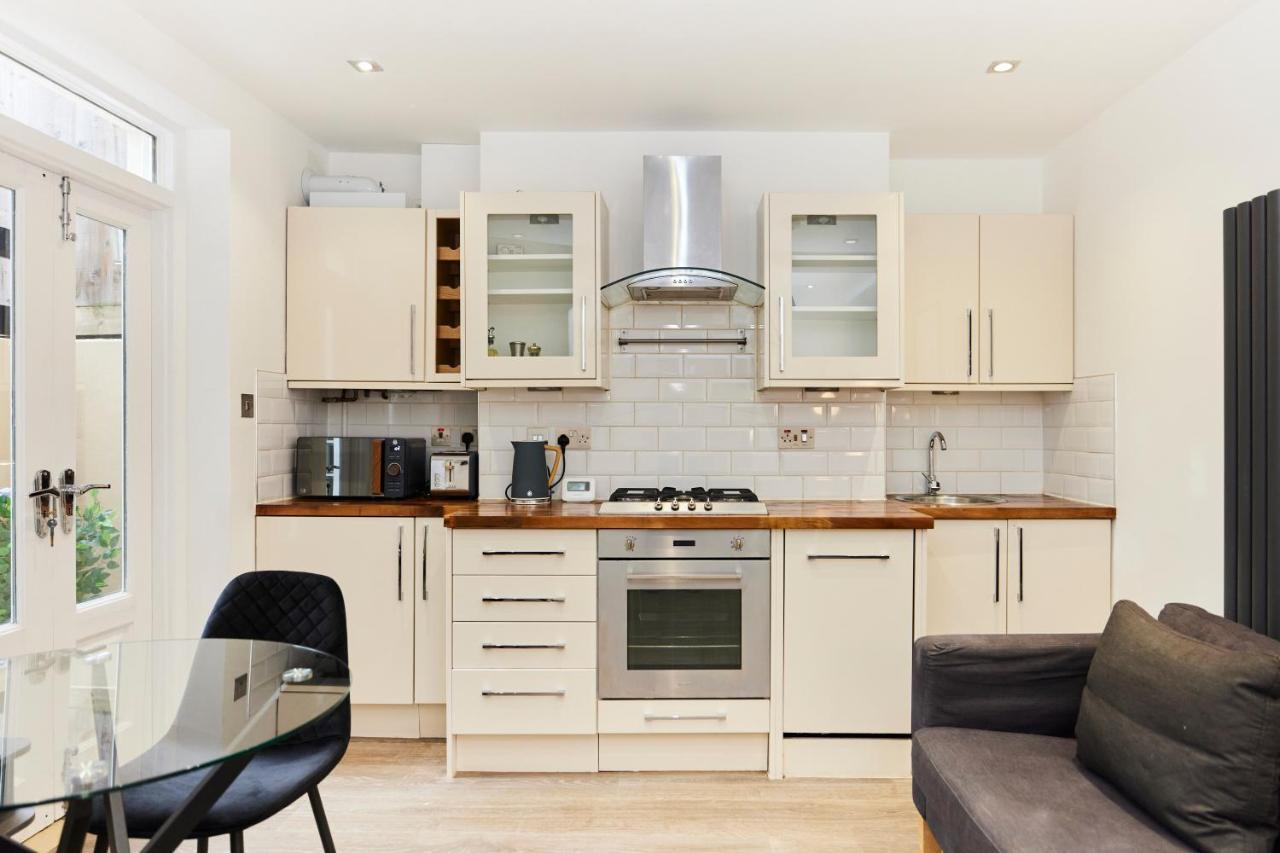 The Bermondsey Place - Cozy 2Bdr Flat ลอนดอน ภายนอก รูปภาพ